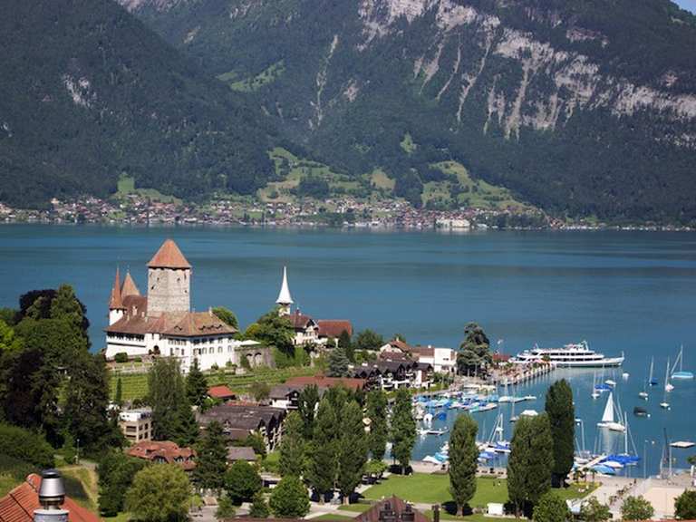 Aussichtspunkt Bahnhof Spiez - Cycle Routes And Map 