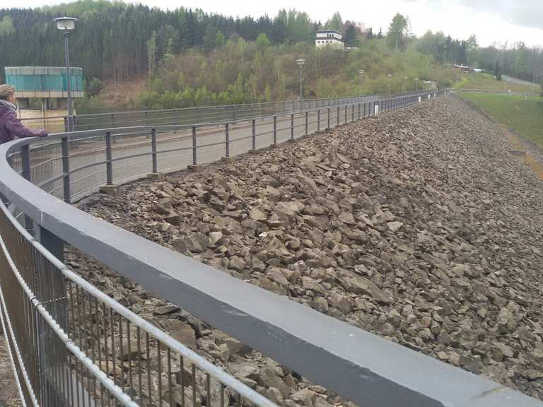 Staumauer Talsperre Lichtenberg Wanderungen und Rundwege komoot