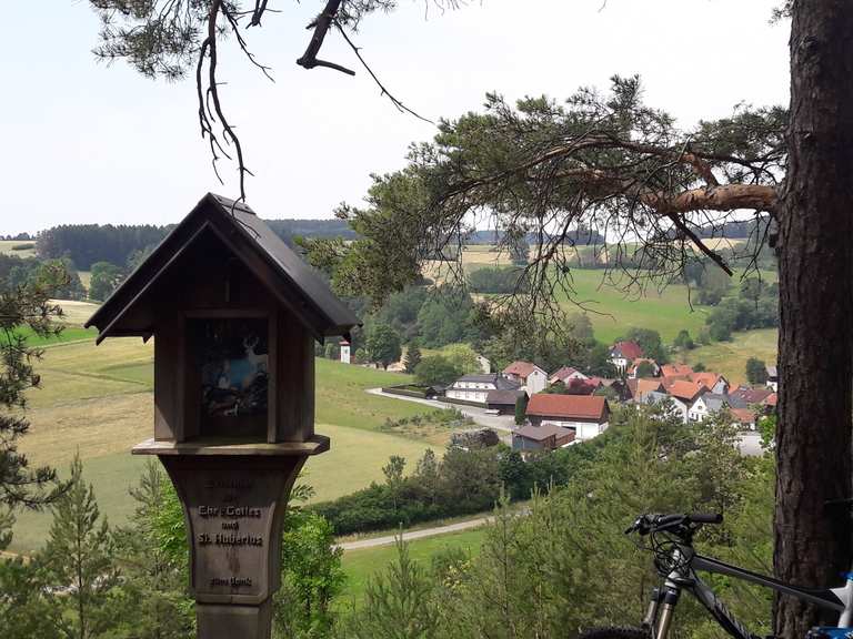 Rastplatz mit Aussicht - Mountain Bike Trails & Tracks | Komoot