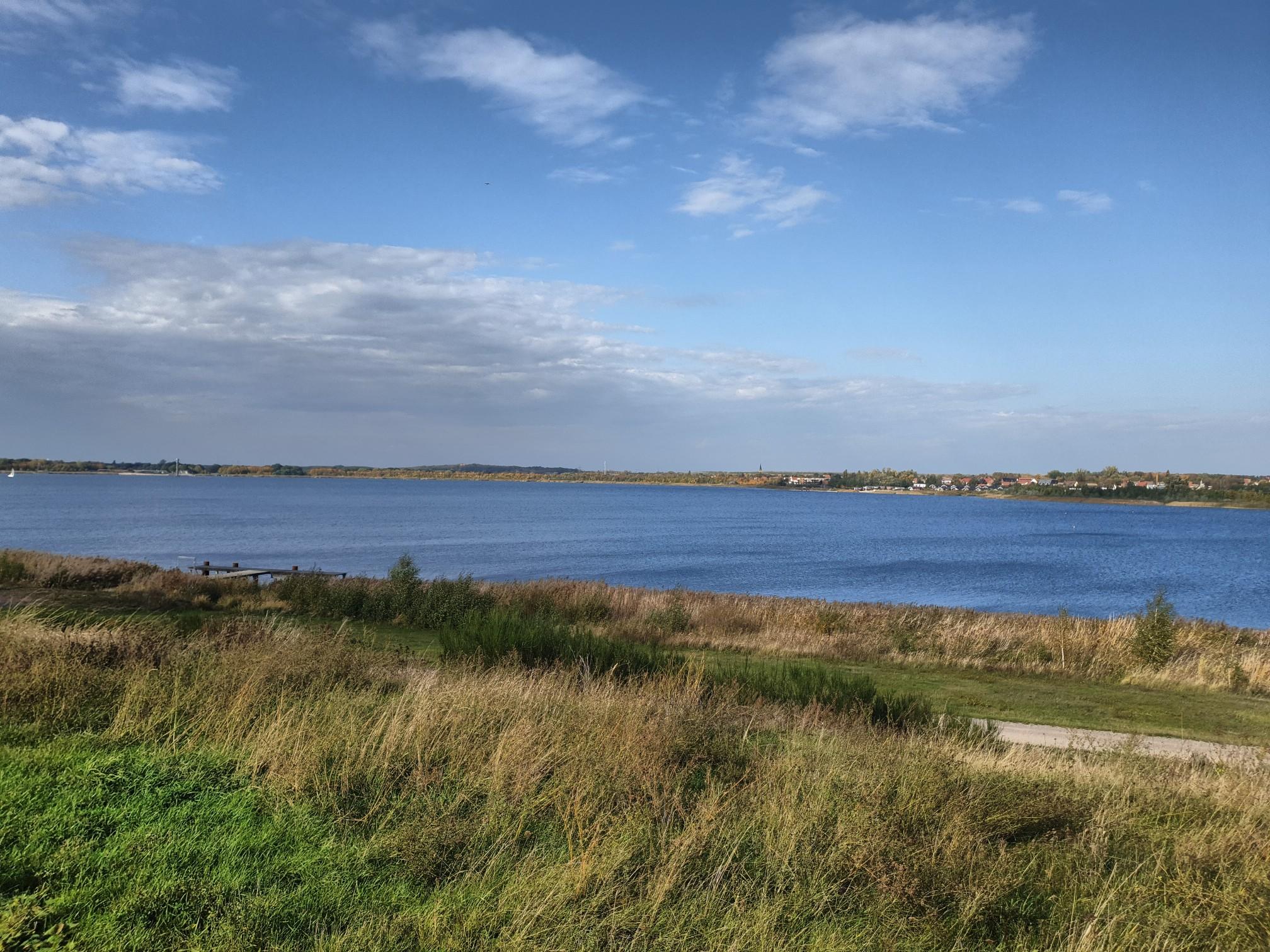 0?width=320&height=180&crop=true&q=70 Radverleih D&uuml;bener Heide &ndash; Tour: Drei-Seen-Tour