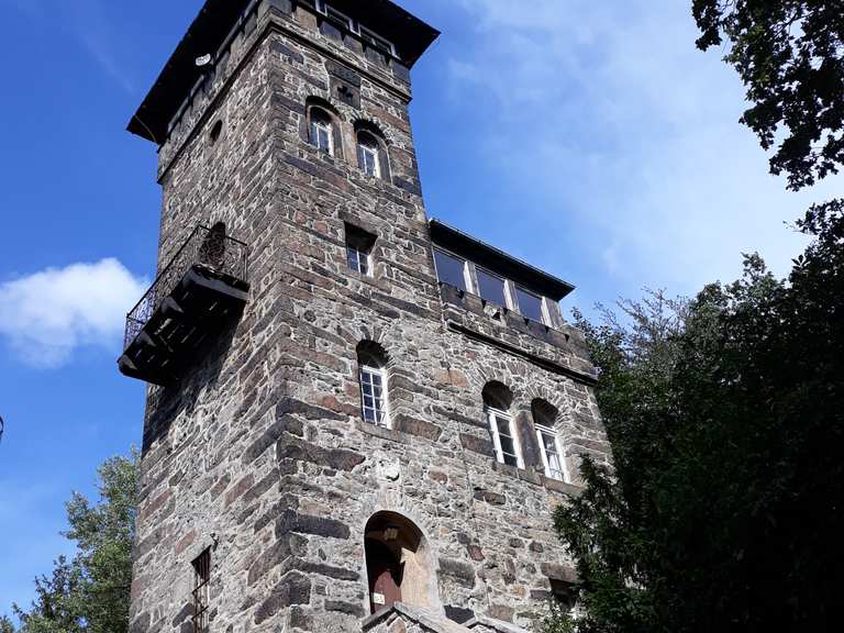 Berggasthof mit Aussichtsturm Czorneboh Routes for Walking and Hiking ...