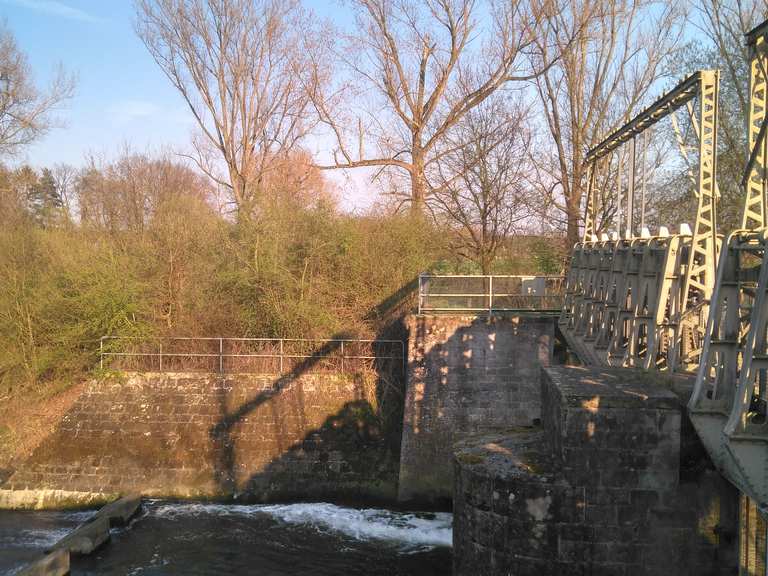 OkerWehranlage mit Fischbrücke Radtouren und Radwege komoot