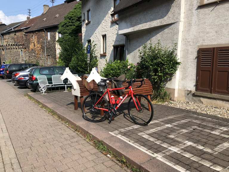 Blick auf Lorch vom RheinKiosk in Niederheimbach