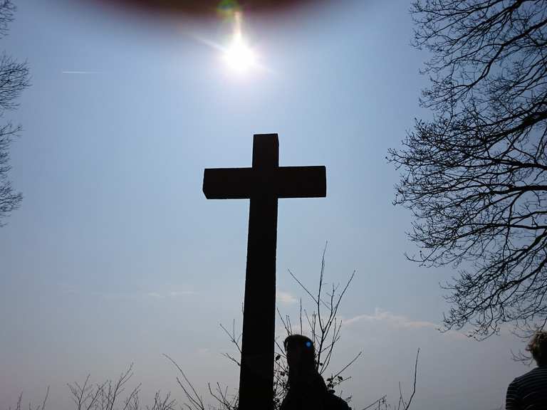 Hochkreuz - Andernach, Mayen-Koblenz | Wandertipps & Fotos ...