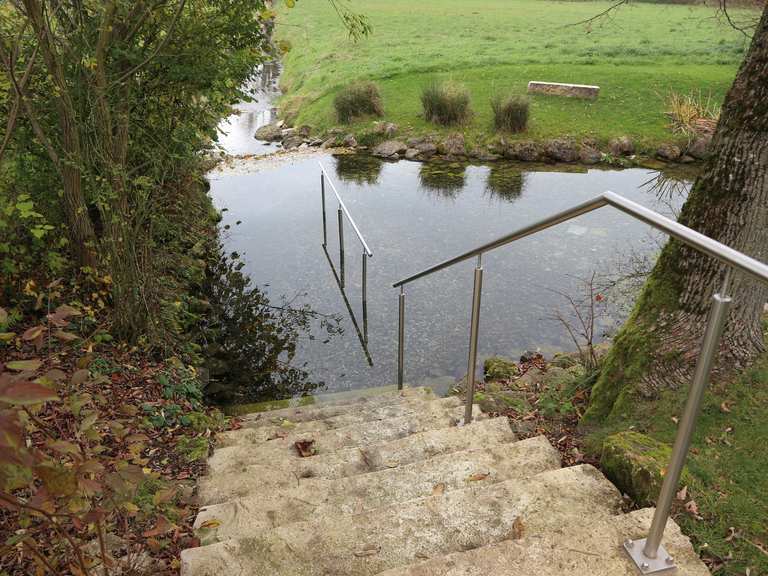 Karstquelle bei Egweil Wanderungen und Rundwege komoot