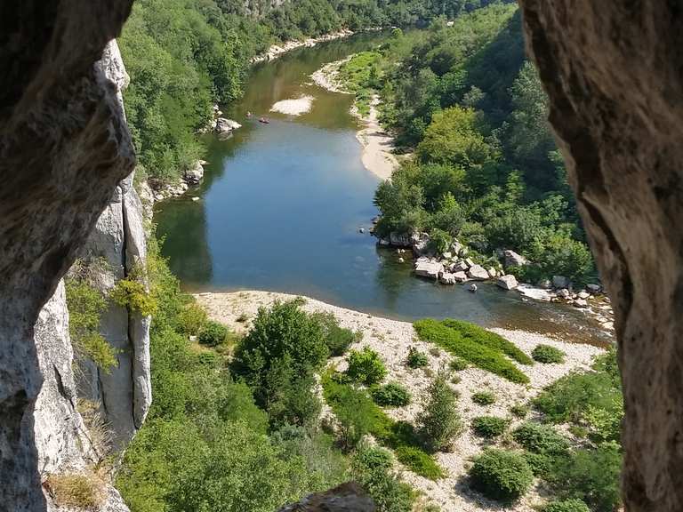 Presqu'île de Casteljau et La Grotte du Renard – loop in the Adhesion ...