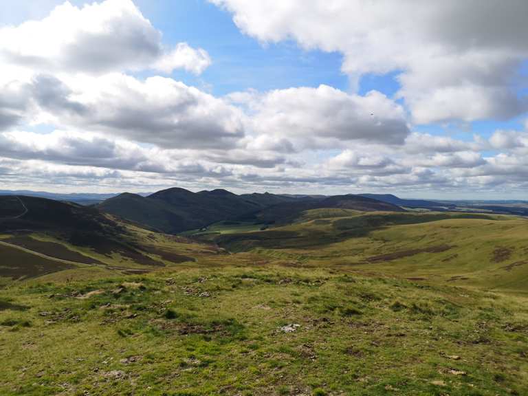 Caerketton Hill – Allermuir Hill loop from Buckstone | hike | Komoot