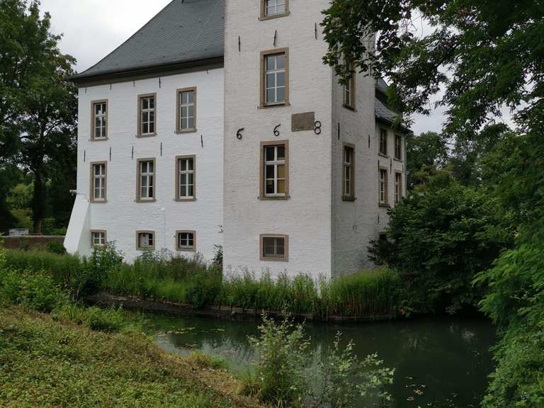 Wasserschloss Vorde Mit Parkgarten Voerde Niederrhein Wesel
