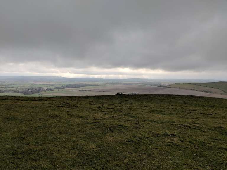 Milk Hill viewpoint Routes for Walking and Hiking Komoot