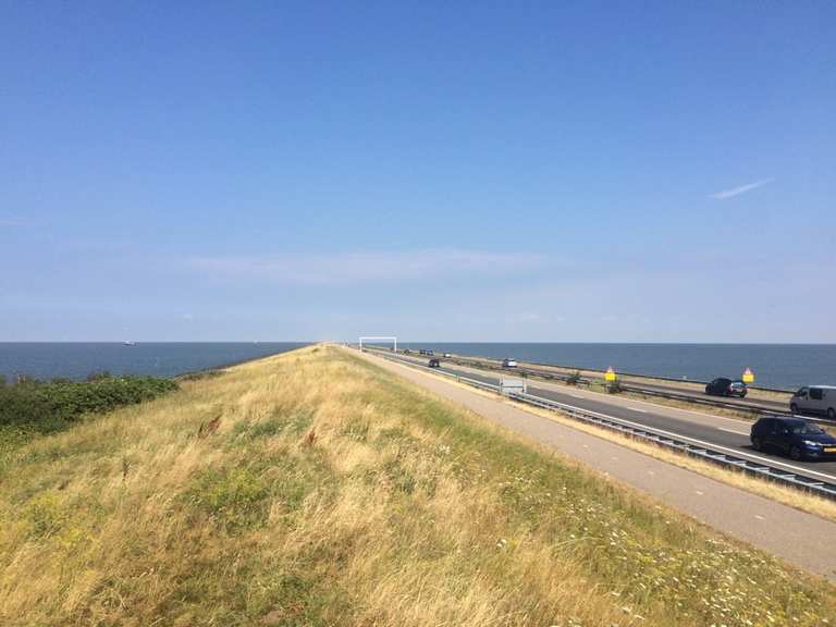 Afsluitdijk Wûnseradiel, Friesland RadtourenTipps