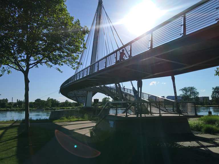 Passerelle des Deux Rives - Cycle Routes and Map | Komoot