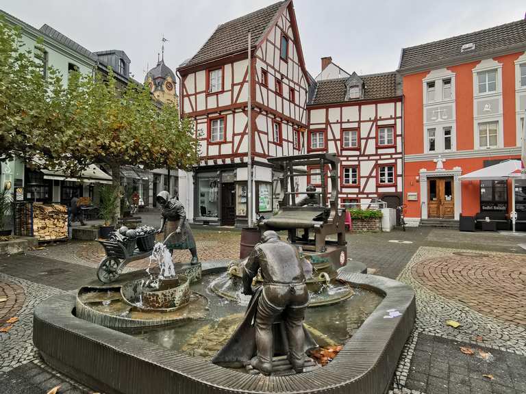 Alter Markt Euskirchen North Rhine Westphalia Germany Hiking Tips Photos Komoot