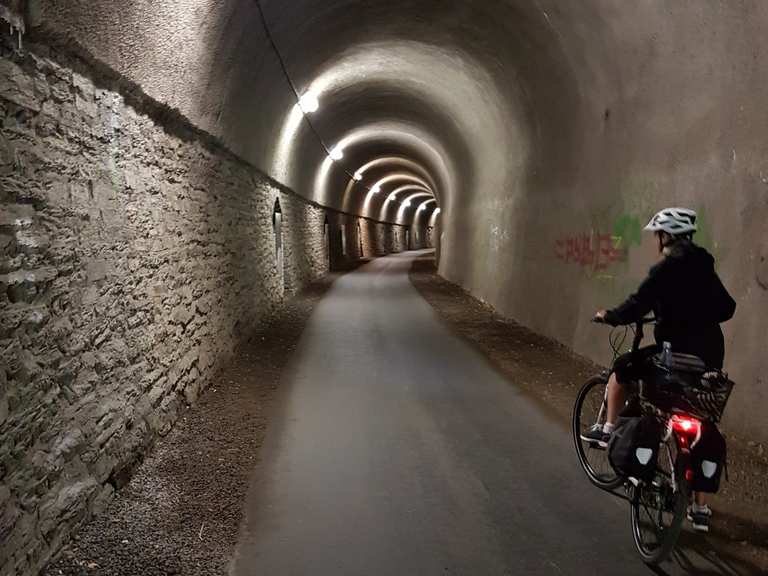 Saffenburger Tunnel Mayschoß, Ahrweiler Radtouren