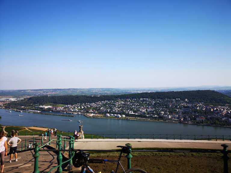 Göttin Germania - Niederwalddenkmal / Rüdesheim 🚴‍♂️ ...