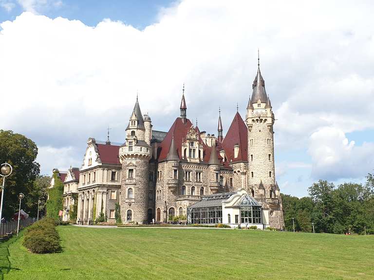 Schloss Moschen Wanderungen und Rundwege komoot