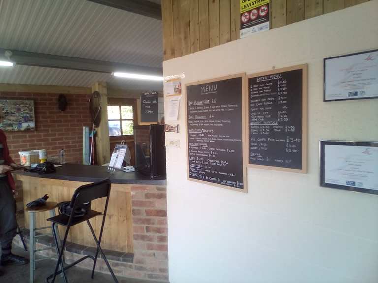 Longford Fisheries lakeside cafe Radtouren und Radwege komoot