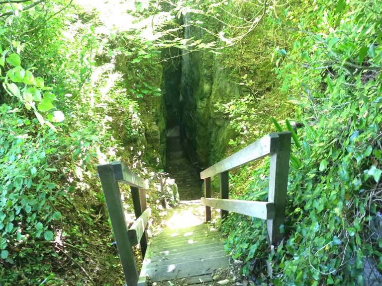 Ventnor Downs & the Devil's Chimney loop from Ventnor — Isle of Wight ...