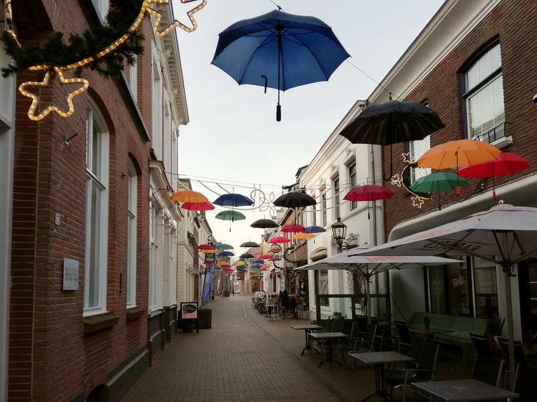 Gennep Market Square and Historic Town Hall - Cycle Routes and Map | Komoot