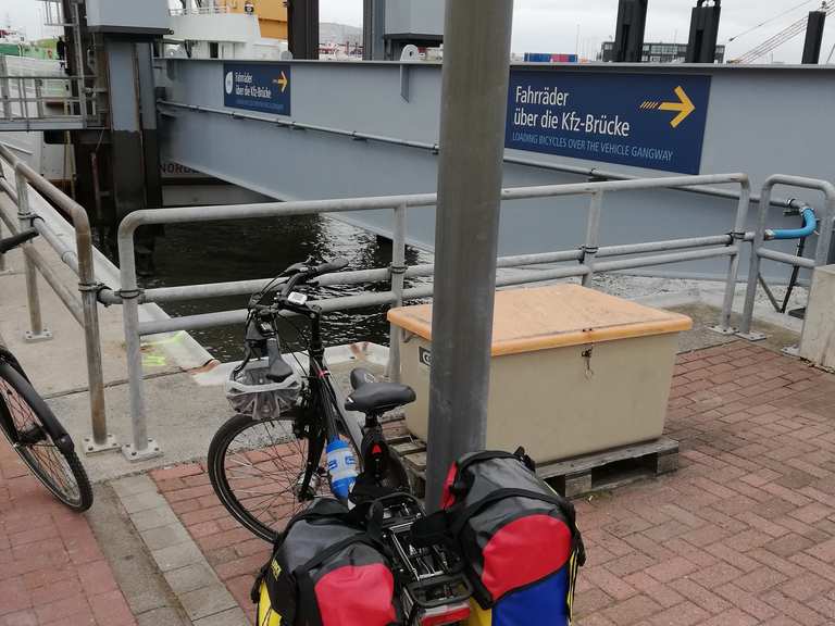 fahrrad auf der fähre nach norderney