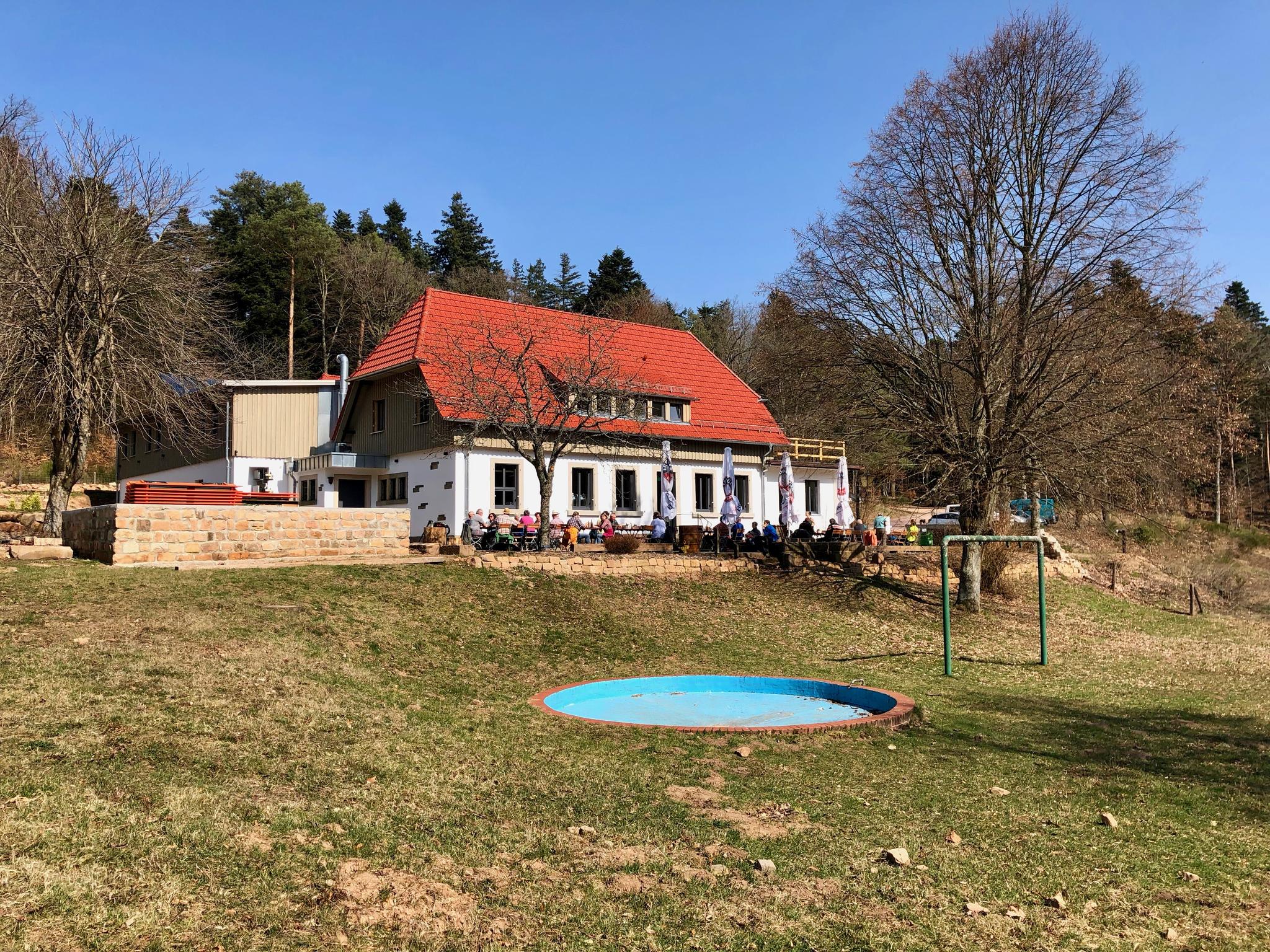 Forsthaus Annweiler/Schwarzer Fuchs: Wanderungen Und Rundwege | Komoot