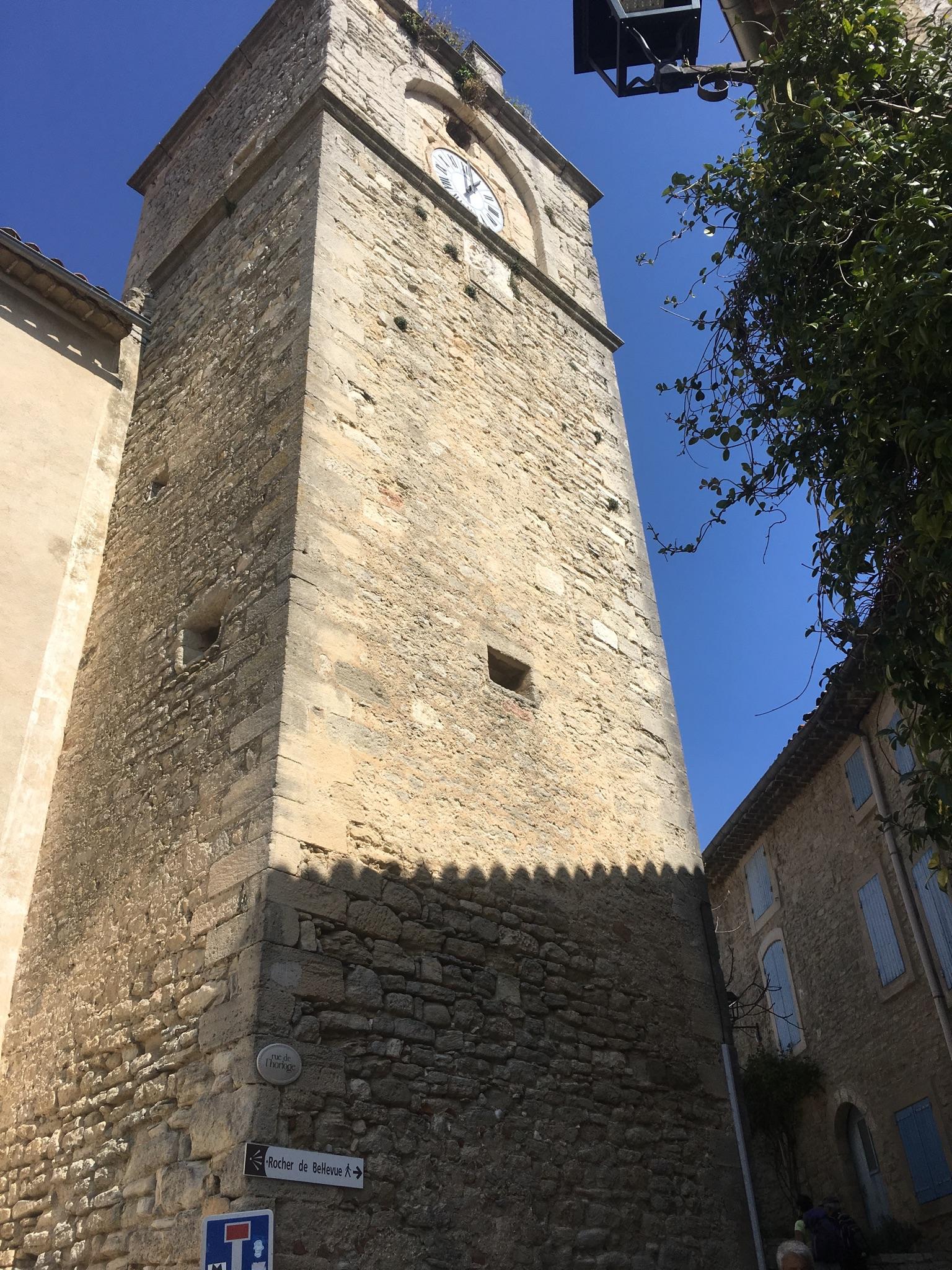 Centre-ville de Saignon Routes for Walking and Hiking  Komoot