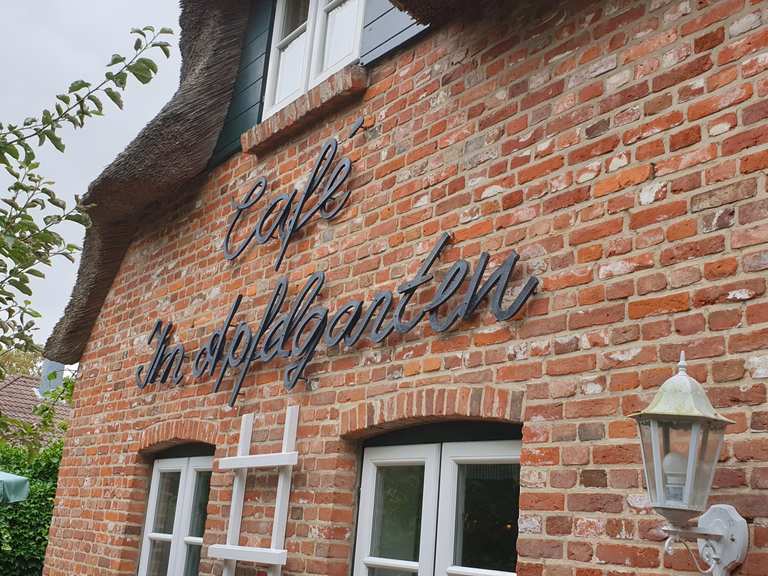 Café im Apfelgarten Oldsum, Nordfriesland Radtouren