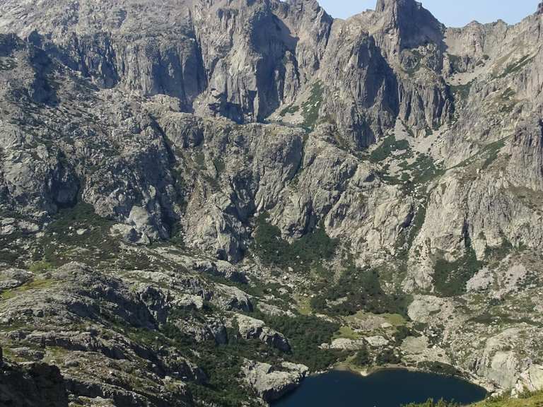 Grand lac de Rinoso Touren und Karten komoot