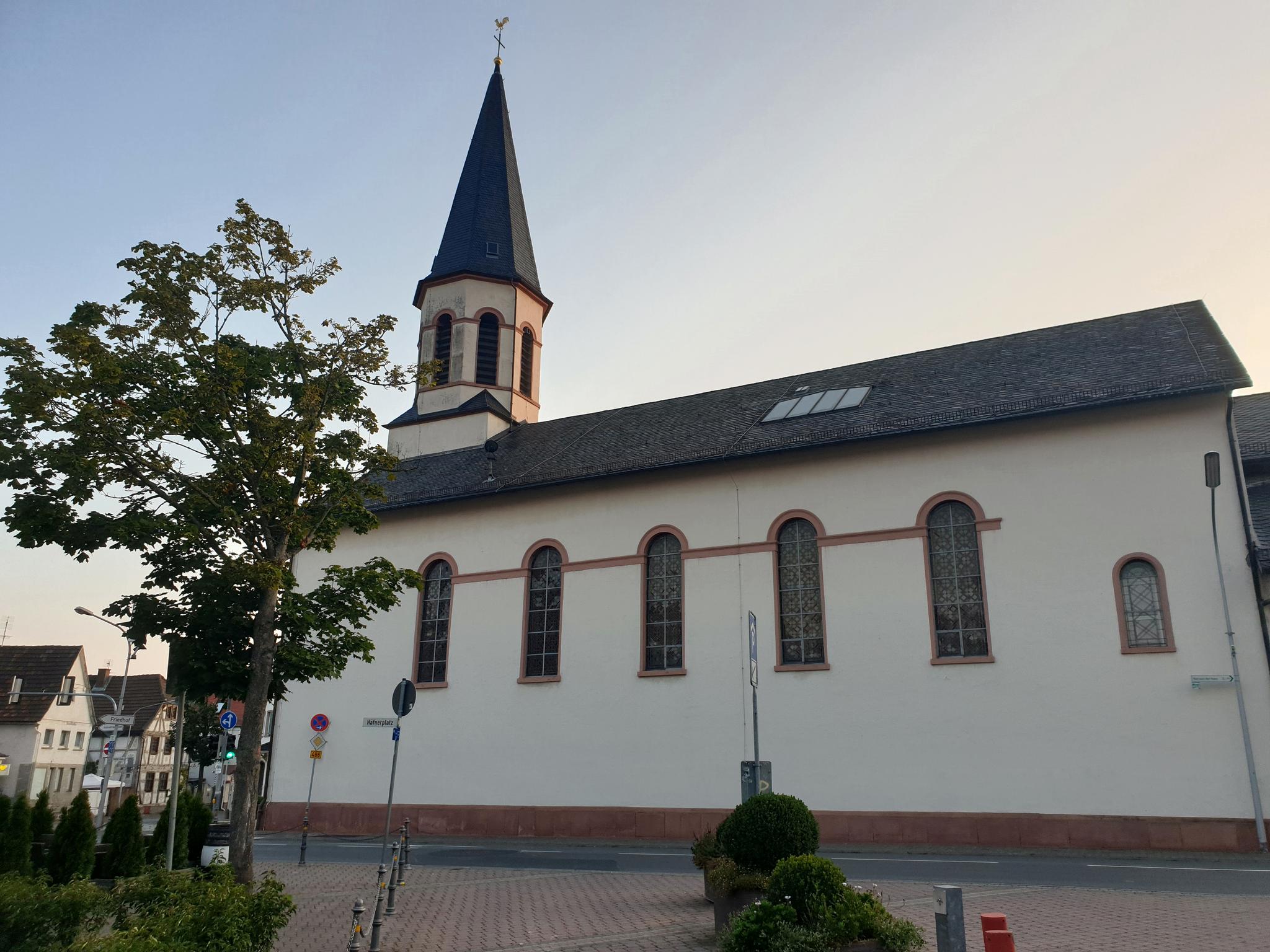 St. Gallus Kirche - Urberach/Rödermark 🚴‍♂️: Rennradfahren Und ...