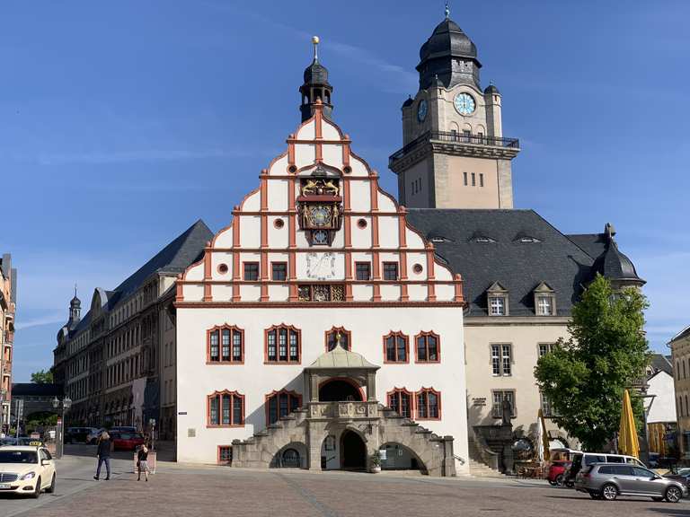 Rathaus Plauen: Wanderungen und Rundwege | komoot