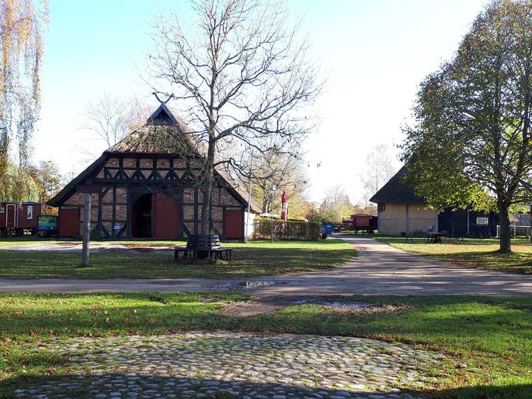 Museumsdorf Klockenhagen Cycle Routes and Map Komoot