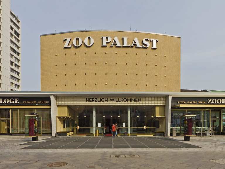 Neue Kirche Elefant Berliner Zoo Loop From Berlin Zoologischer