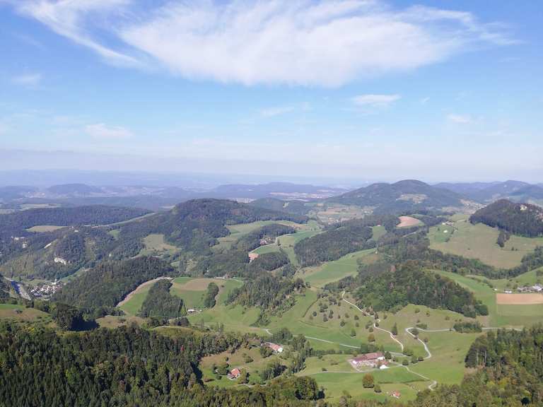 Belchenflue 1098.6 m.ü.M. MountainbikeTouren und Trails komoot