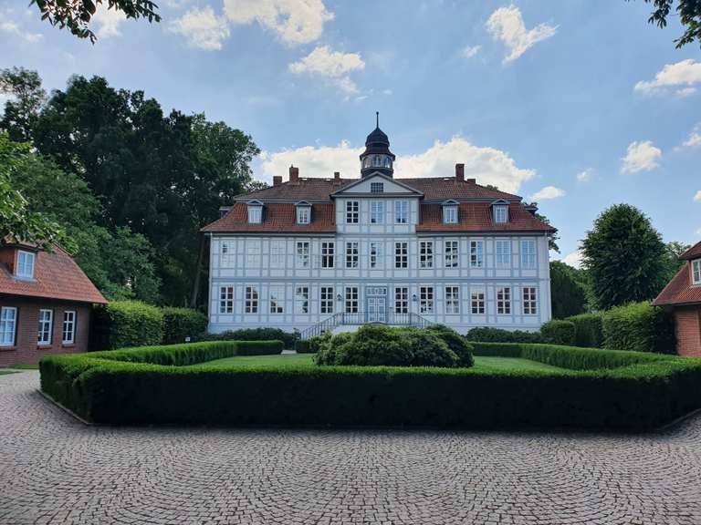 Schloss Lüdersburg fietsroutes en kaart Komoot
