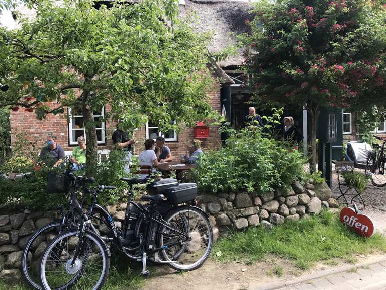 Café im Apfelgarten Oldsum, Nordfriesland Radtouren