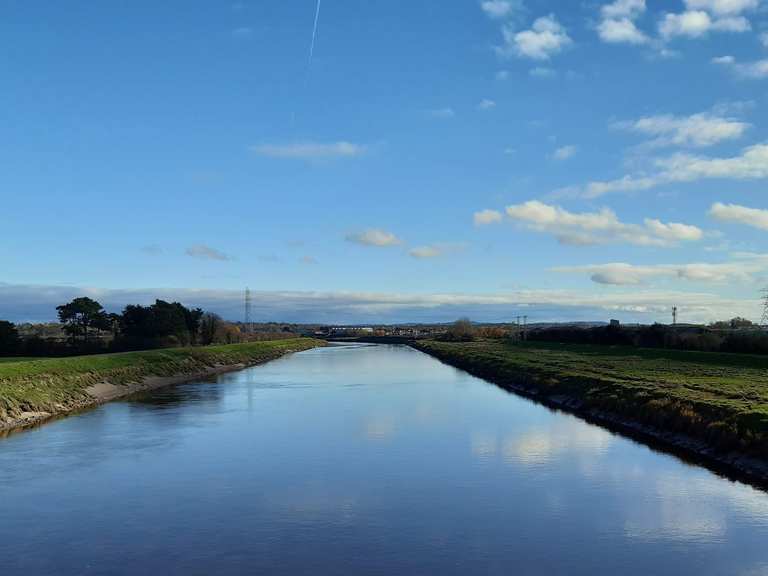 Saltney Ferry Footbridge Road Cycle Routes and Map | Komoot