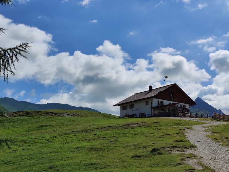 Nemes Alm Wanderungen und Rundwege komoot