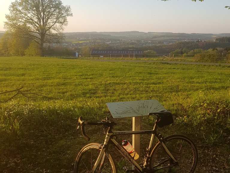 Oberwambach nach Fluterschen Rennradfahren und Rennradtouren komoot