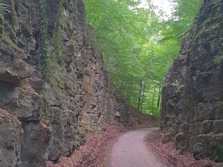 Mit dem Fahrrad durch den kleinen Canyon Echternach