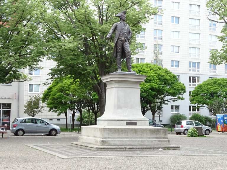 Denkmal für König Friedrich II. von Preußen Wanderungen und Rundwege