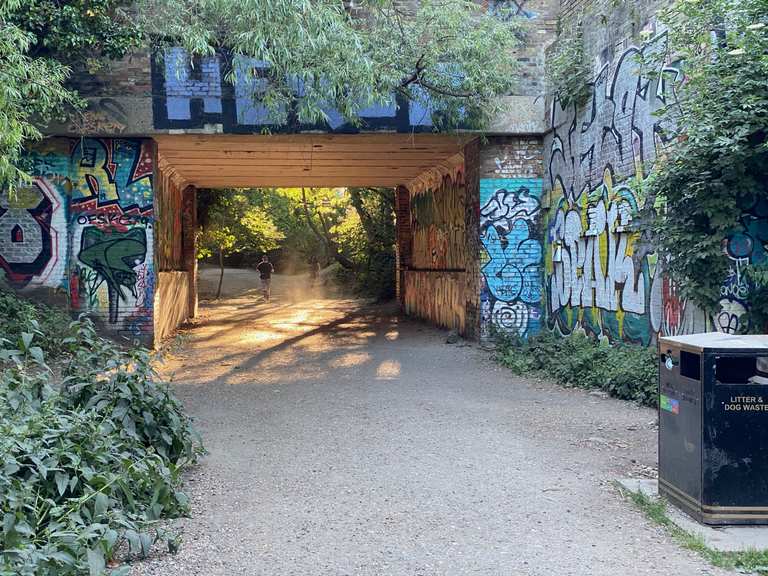 Parkland Walk Cycle Routes and Map | Komoot