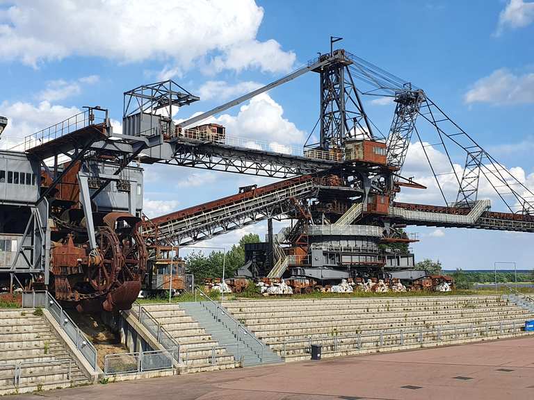 Ferropolis – Freilichtmuseum „Stadt aus Eisen” – Wander- & Radrouten ...