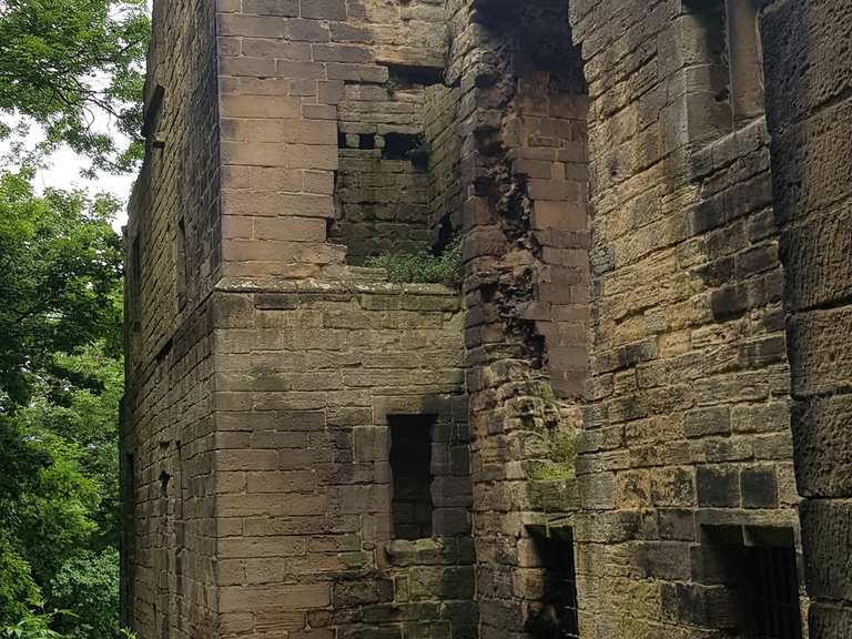 Harewood Castle Routes for Walking and Hiking Komoot