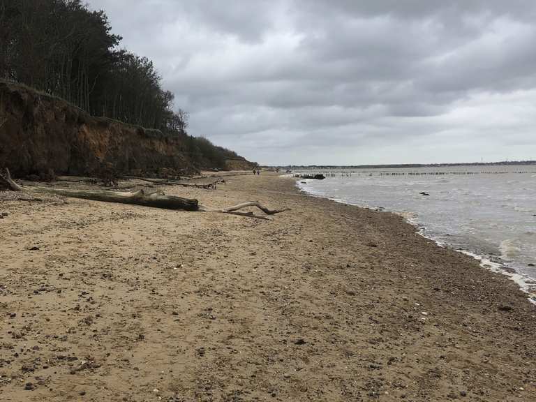 Mersea island beach. Loop from West Mersea hike Komoot