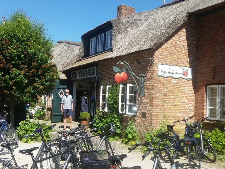 Café im Apfelgarten Oldsum, Nordfriesland Radtouren