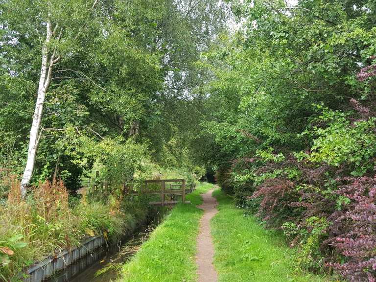 longsdon walk canal feeder old milestone loop from leek hike komoot