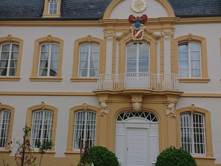 Schloss Quint Rhineland Palatinate Germany Cycling Tips Photos Komoot