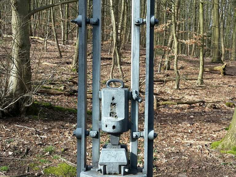 Fallhammer am 3 Türme Weg Wanderungen und Rundwege komoot