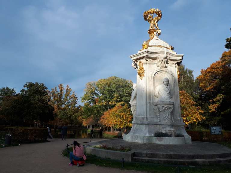 Beethoven-Haydn-Mozart-Denkmal - Cycle Routes and Map | Komoot