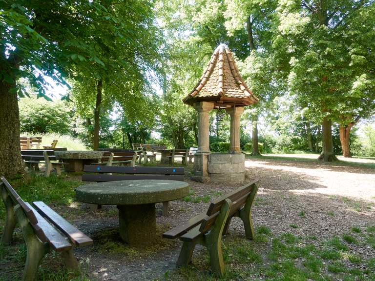 Wallburg Wanderungen und Rundwege komoot