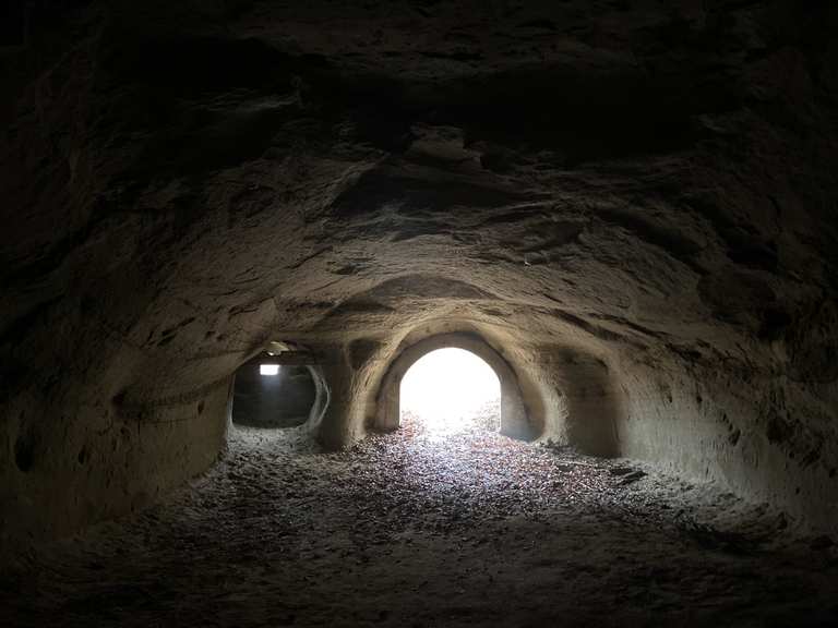 Sandsteinhöhle Wanderungen und Rundwege komoot